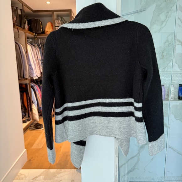 Women’s wool sweater - Picture 5 of 6